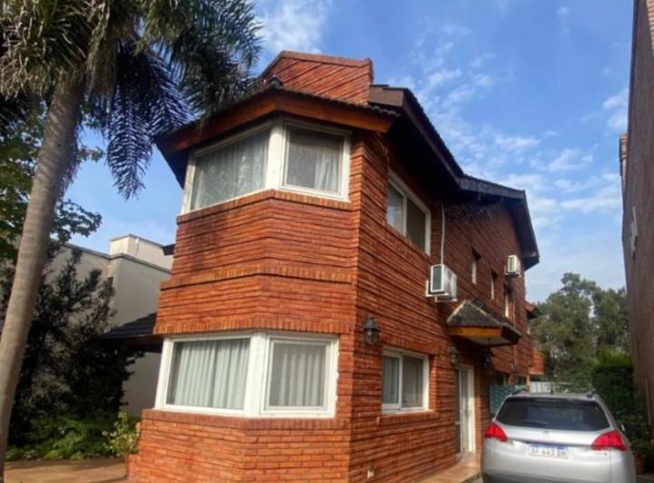 Casa Barrio El Portal del Sol. En venta. 2