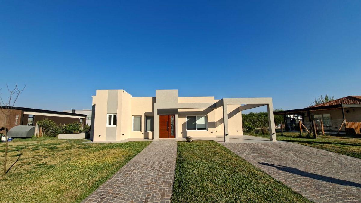 Foto de Casa en venta en Santa Ines Canning- Financiada, imagen 3