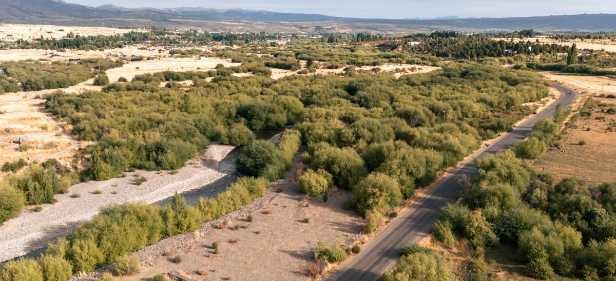 Lote 4 Ha con 670 m Costa Rio Sobre Ruta Al Parque Nacional Alerces, Chubut. 3
