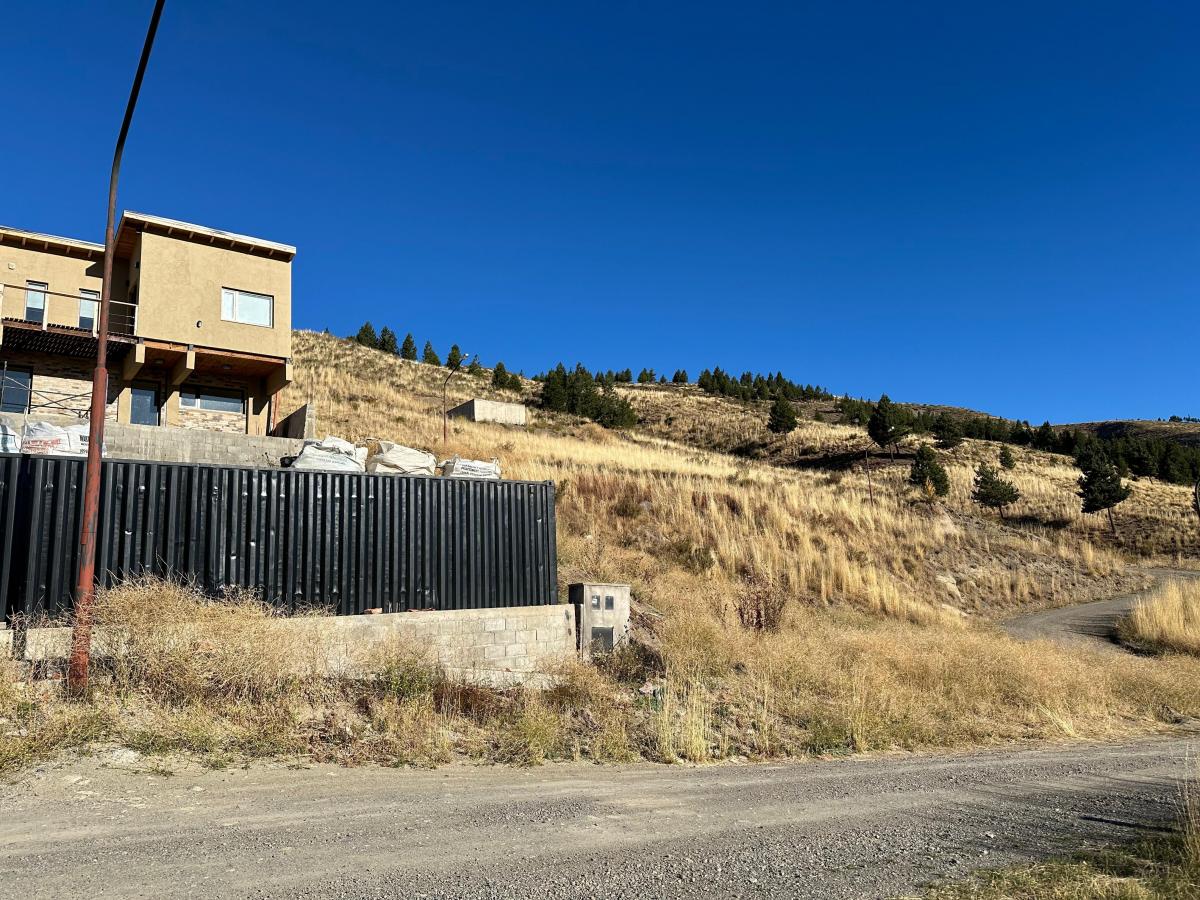 Venta de Lote en Esquel. La Mejor Orientación de La Ciudad. 2