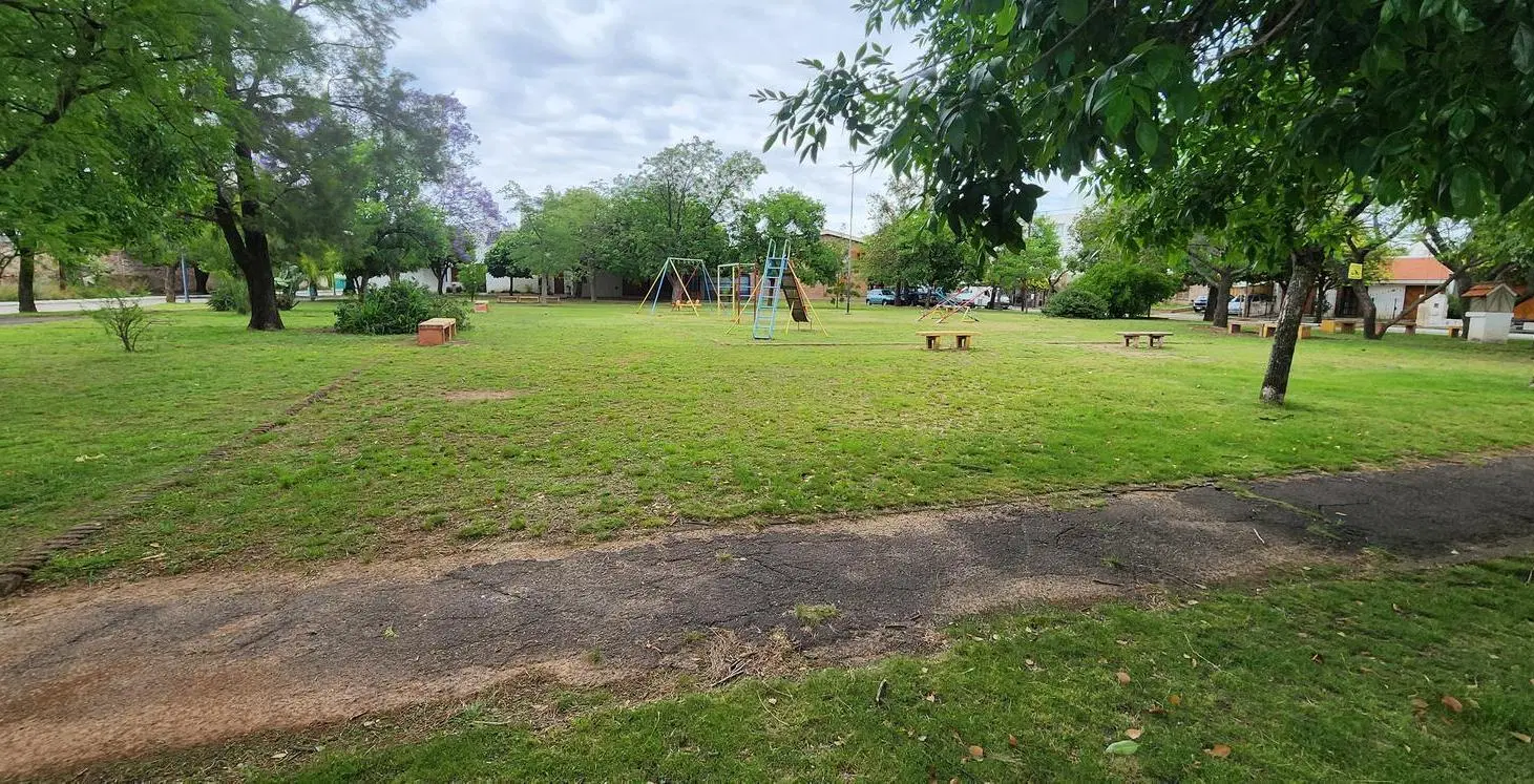 Terreno a la venta en Alto Verde - Calle Las Pircas, frente a la plaza - SE RECIBE VEHÍCULO EN PARTE 5