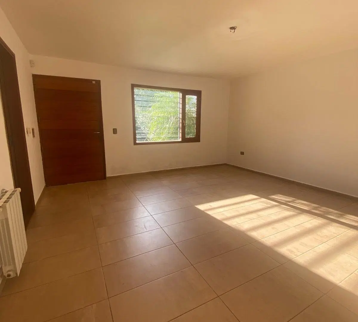 Casa en ALQUILER - Cerro De Las Rosas 5
