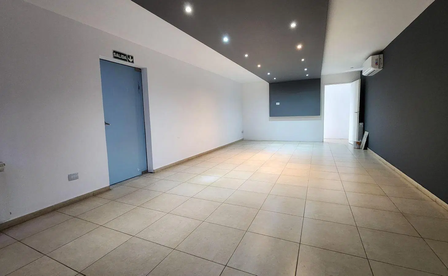 IMPORTANTE Local Comercial en ALQUILER 3