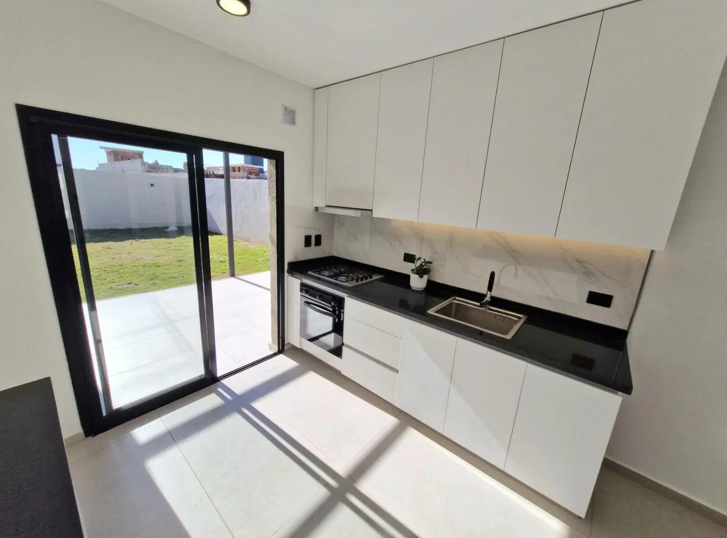 VENTA - DOCTA DUPLEX 2 DORM - UNA PLANTA -TODOS LOS SERVICIOS 8