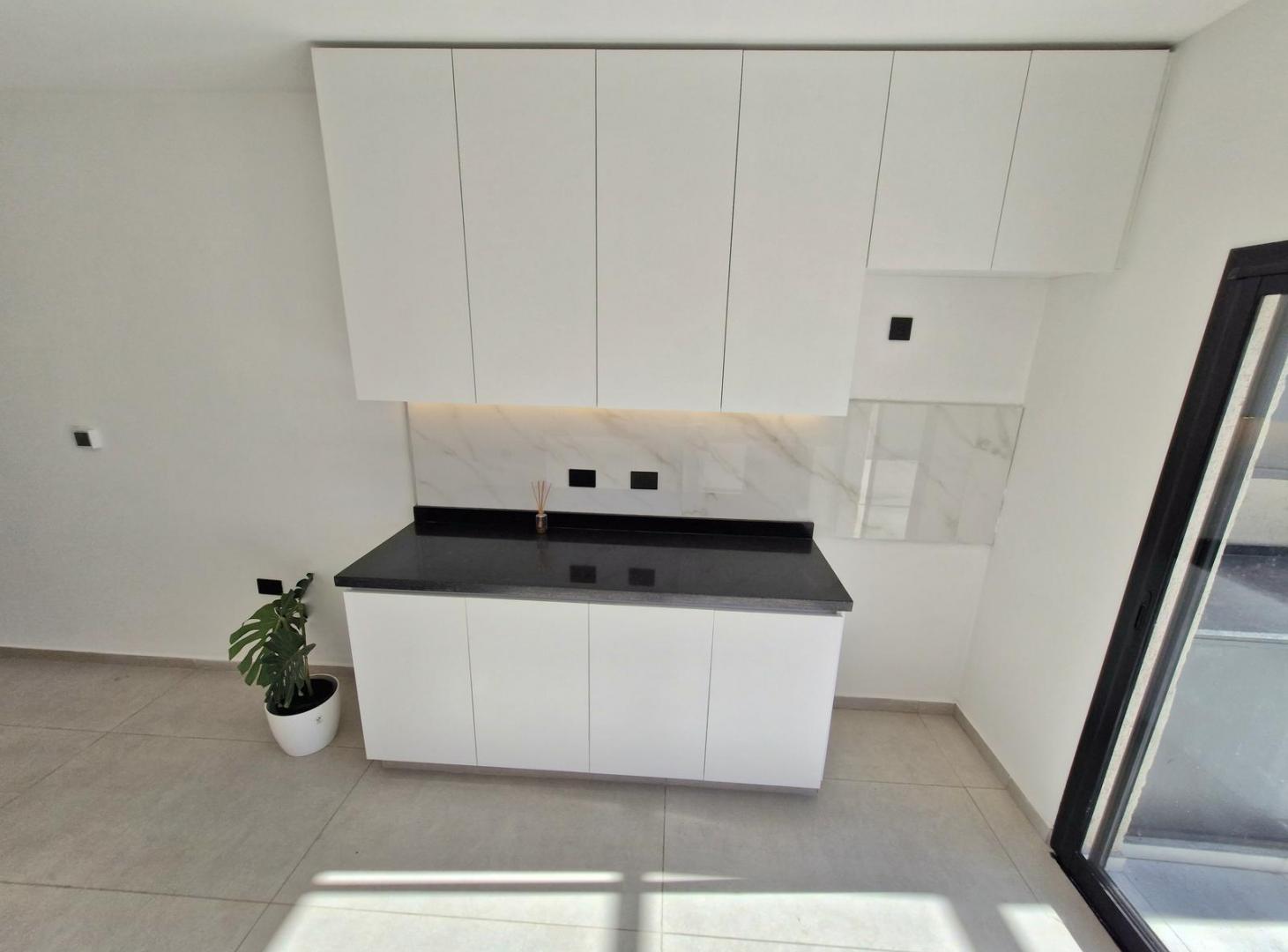 Foto de VENTA - DOCTA DUPLEX 2 DORM - UNA PLANTA -TODOS LOS SERVICIOS, imagen 1