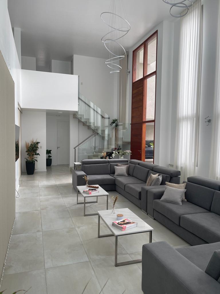 Casa en Venta B Urca Country Barrancas - 4 Dorm. - Propiedad de Categoría a Estrenar 5