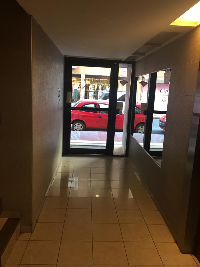 Centro - 2 Dorm. Al Frente - a m del Patio Olmos 4