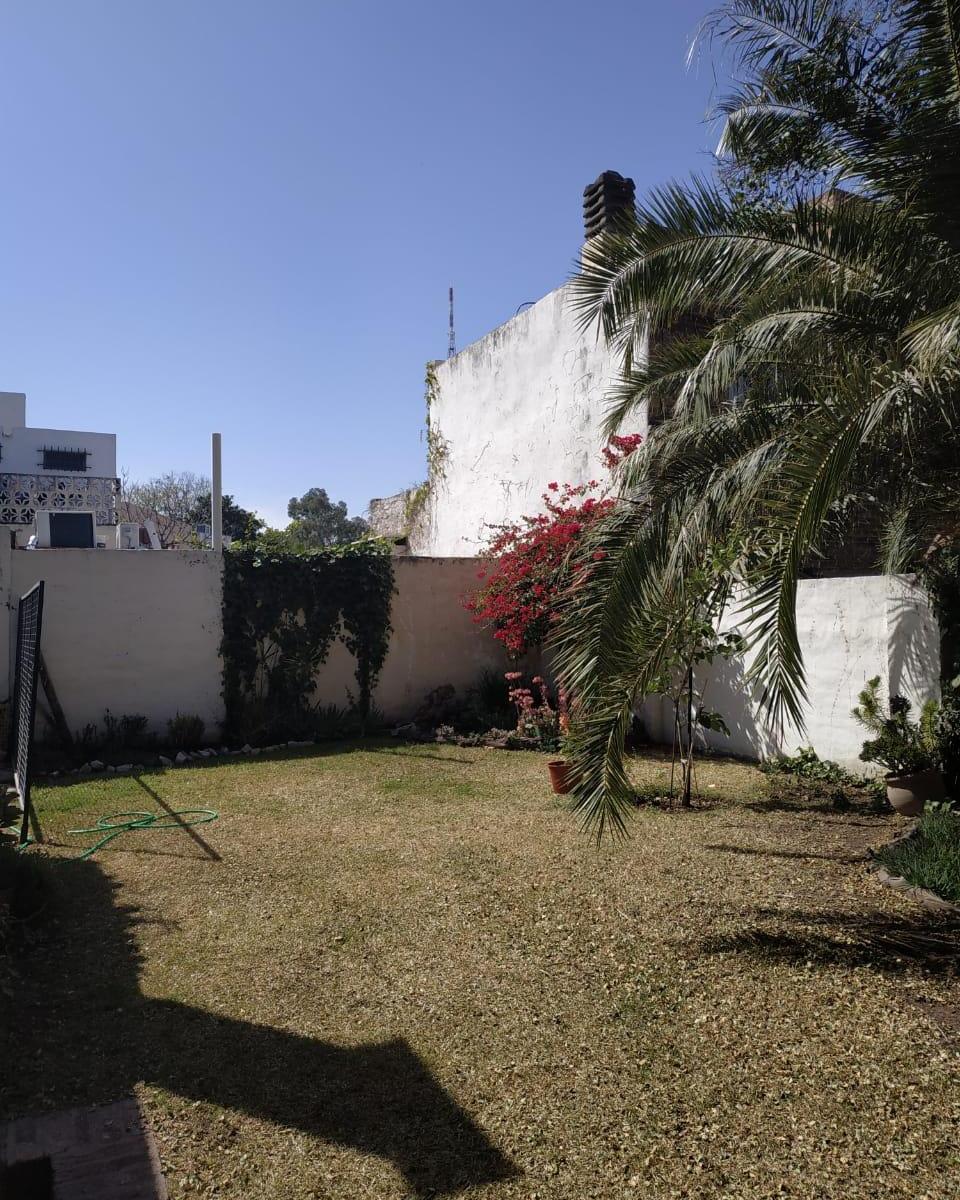 B°cerro de Las Rosas Casa en Venta, a m Parque Las Naciones. 3 Dorm. Recibe Menor. 4