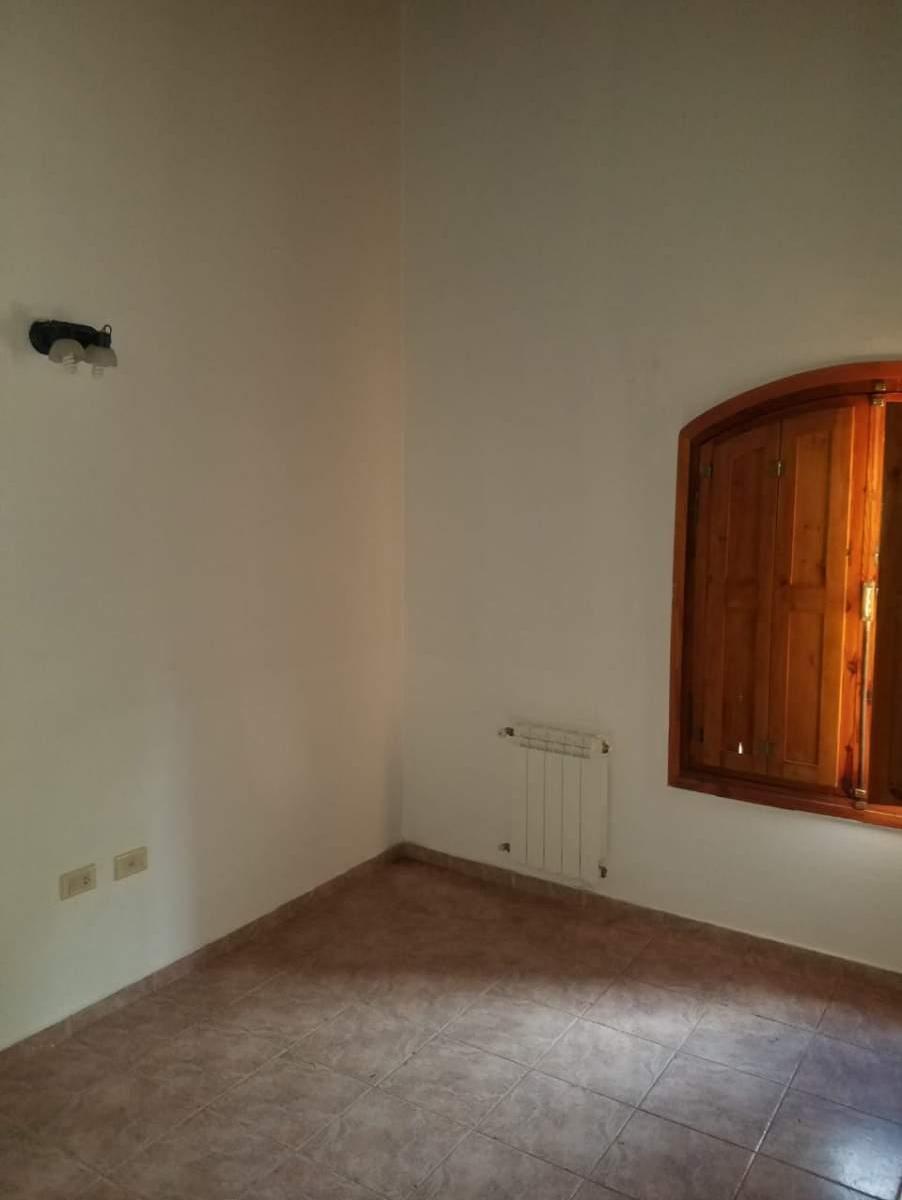 B 4 Hojas - Mendiolaza Casa en Venta de 3 Dorm.. 5
