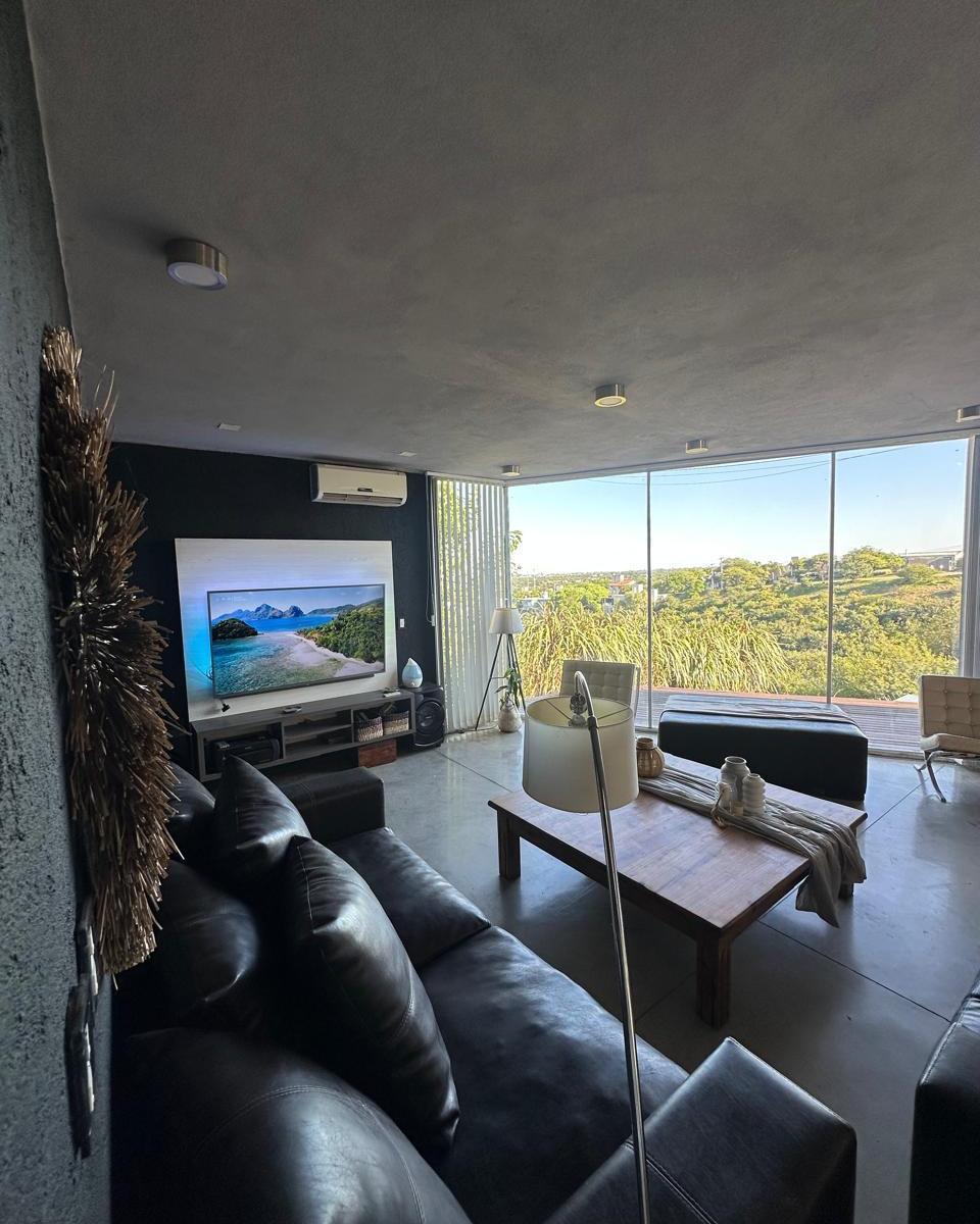 Cinco Lomas - Moderna - Excelentes Vistas 2