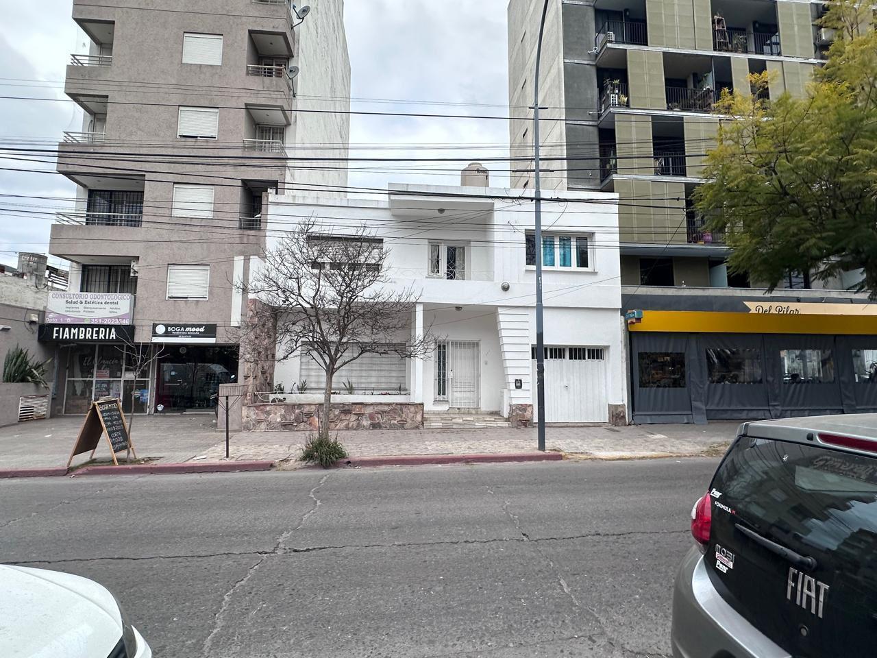 TERRENO C PROP EN VENTA - ALTO ALBERDI - SUP  200 M2 -  PROYECTO 16 UNIDADES