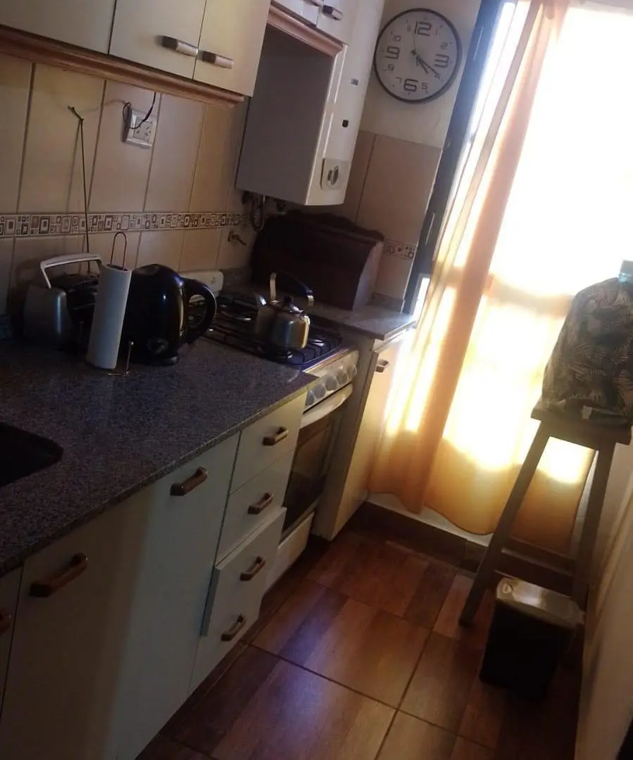 VENTA DEPARTAMENTO 3 DORMITORIOS  AMUEBLADO Y CON COCHERA 5
