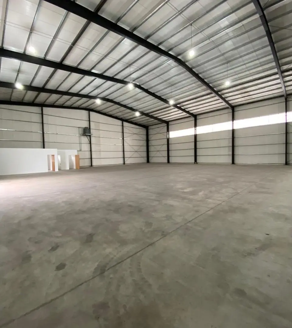 NAVE INDUSTRIAL EN VENTA EN POLO 52 800M2 3