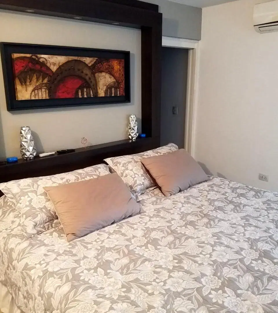 EXCELENTE CASA 3 DORM EN VALLE ESCONDIDO  BARRIO EL BALCÓN CON PISCINA 5
