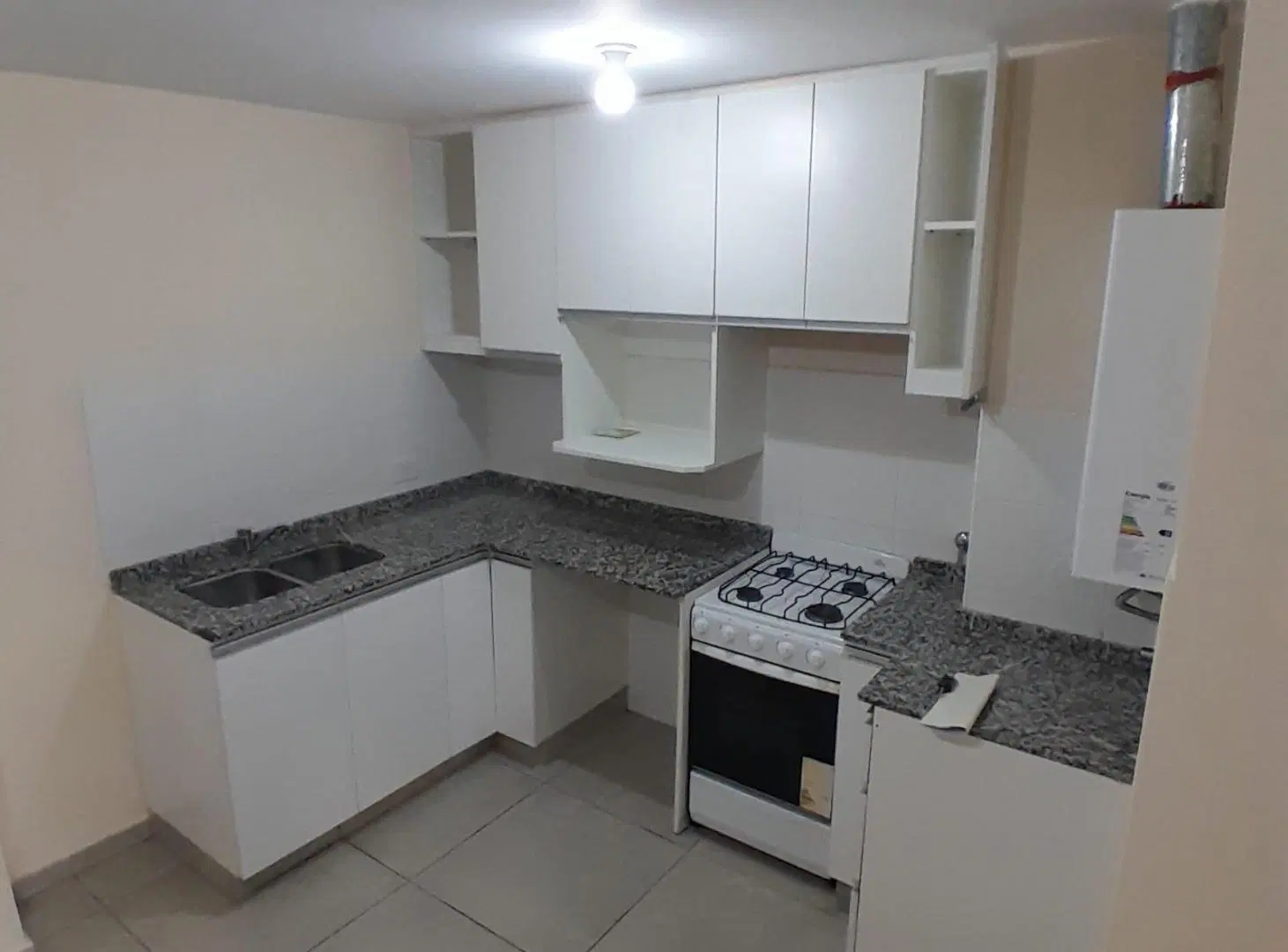 DEPARTAMENTO EN ALQUILER UN DORMITORIO SOBRE 27 DE ABRIL EXCELENTE UBICACION 1