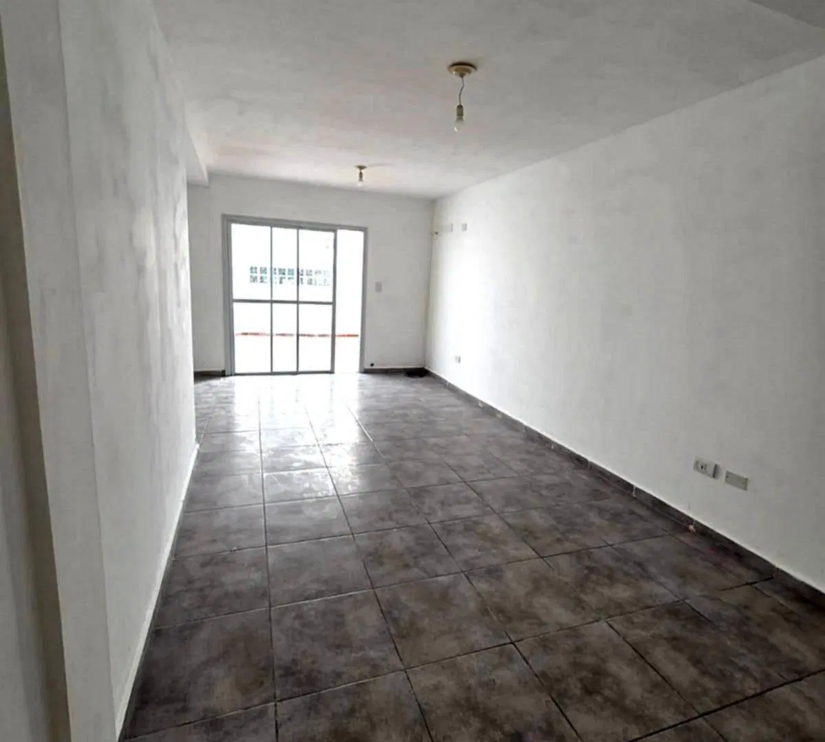 VENTA DEPARTAMENTO 2 DOR ALTO ALBERDI MUY LUMINOSO CON PATIO 3