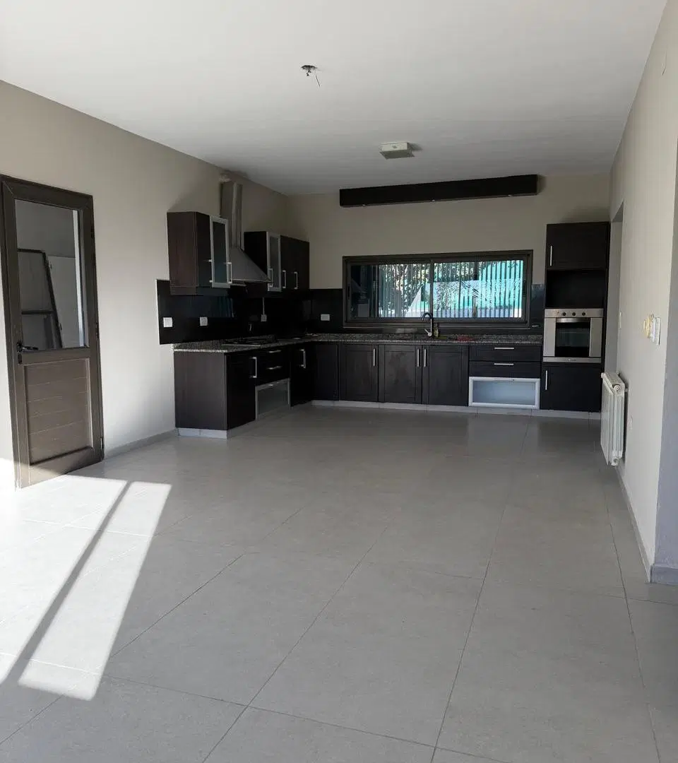 CASA EN ALQUILER VALLE ESCONDIDO LAS TERRAZAS 4 D PPAL EN SUITE QUINCHO PILETA 1