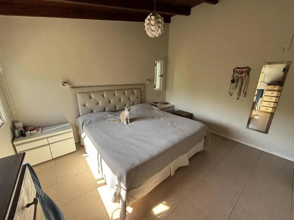 VENTA LA ARBOLEDA 3 DORM  3 NIVELES CON PILETA GARAGE PARA 6 AUTOS 3