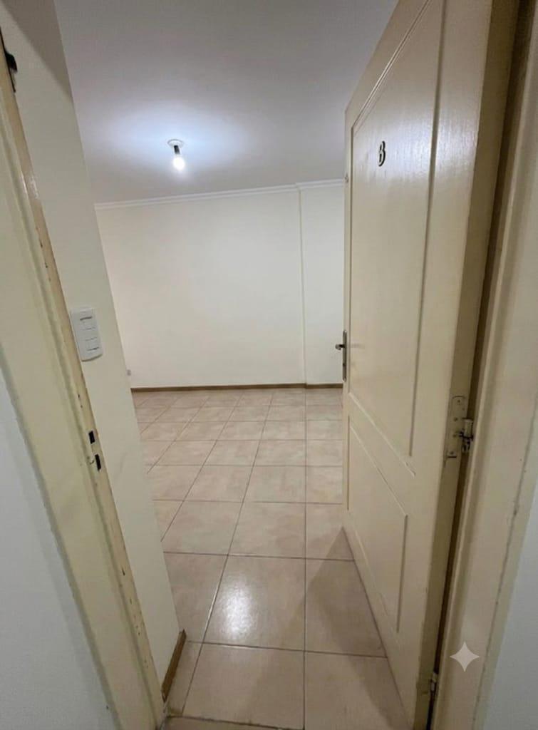 Foto de VENTA DEPARTAMENTO 1 DORMITORIO 5to PISO NVA CORDOBA, imagen 5
