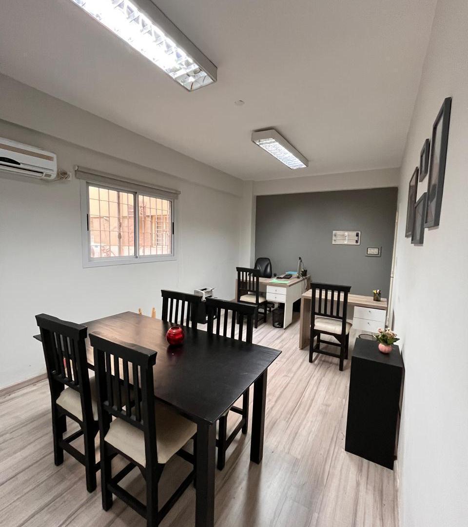Foto de OFICINA EN VENTA EN LA MEJOR ZONA DEL CENTRO, imagen 3