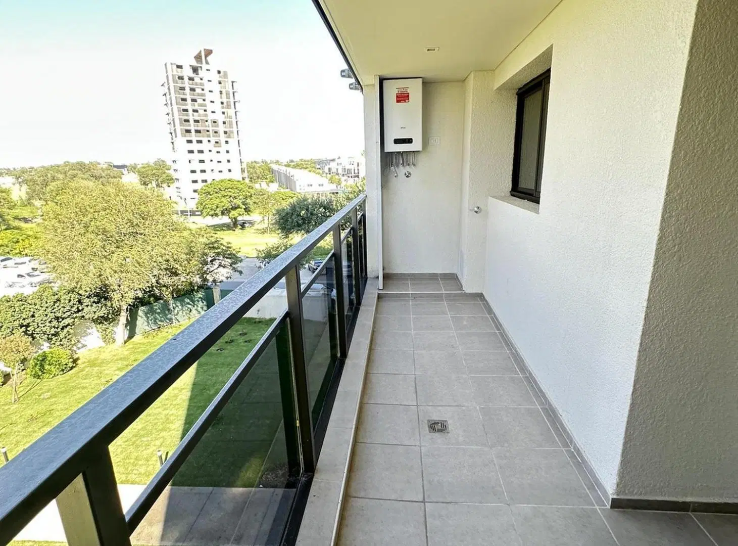 DEPTO A ESTRENAR-BALCON CON ASADOR-CALEF CENTRAL 4