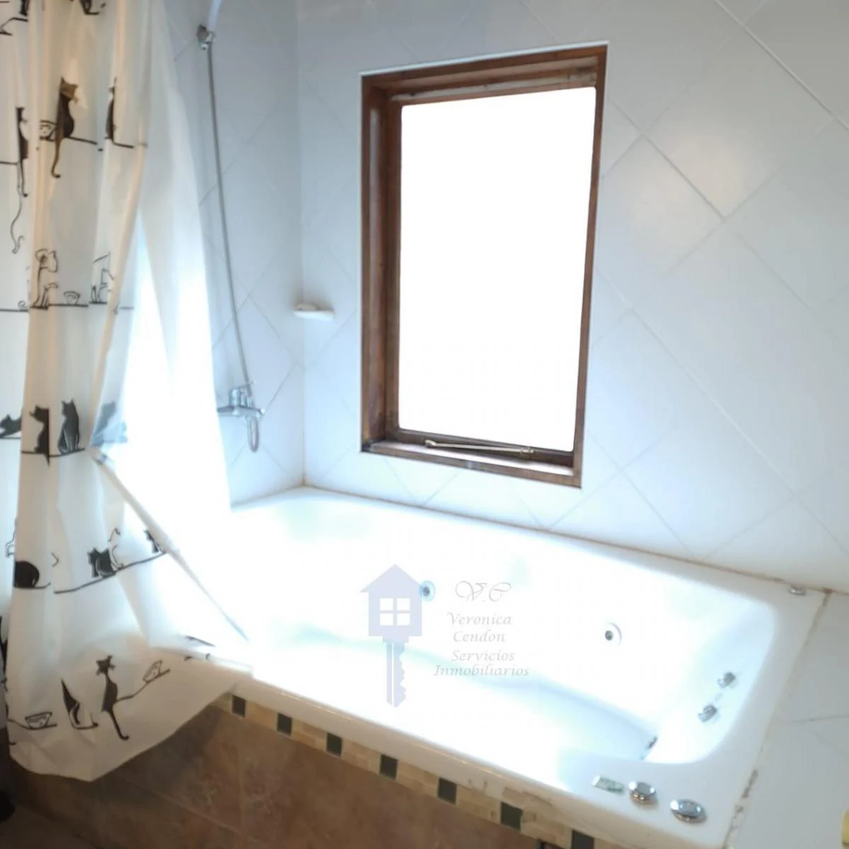 Vendo Hermosa Propiedad en B° Altos del Sol 5