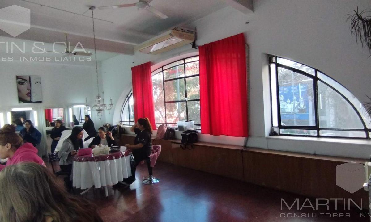 Edificio de Epoca en Olmos a m de Maipú 4