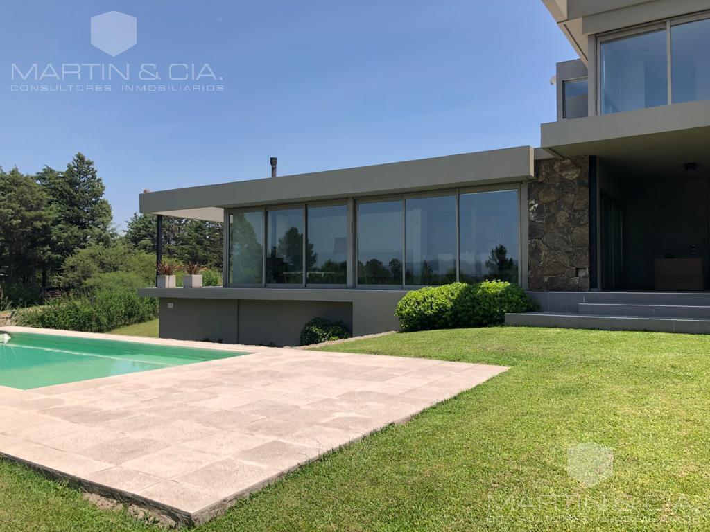 Casa en Los Reartes. Bajada Para Lancha Al Dique 5