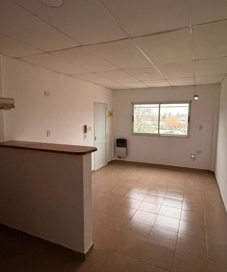 Foto de Departamento en alquiler de 1 dormitorio con cochera, imagen 3