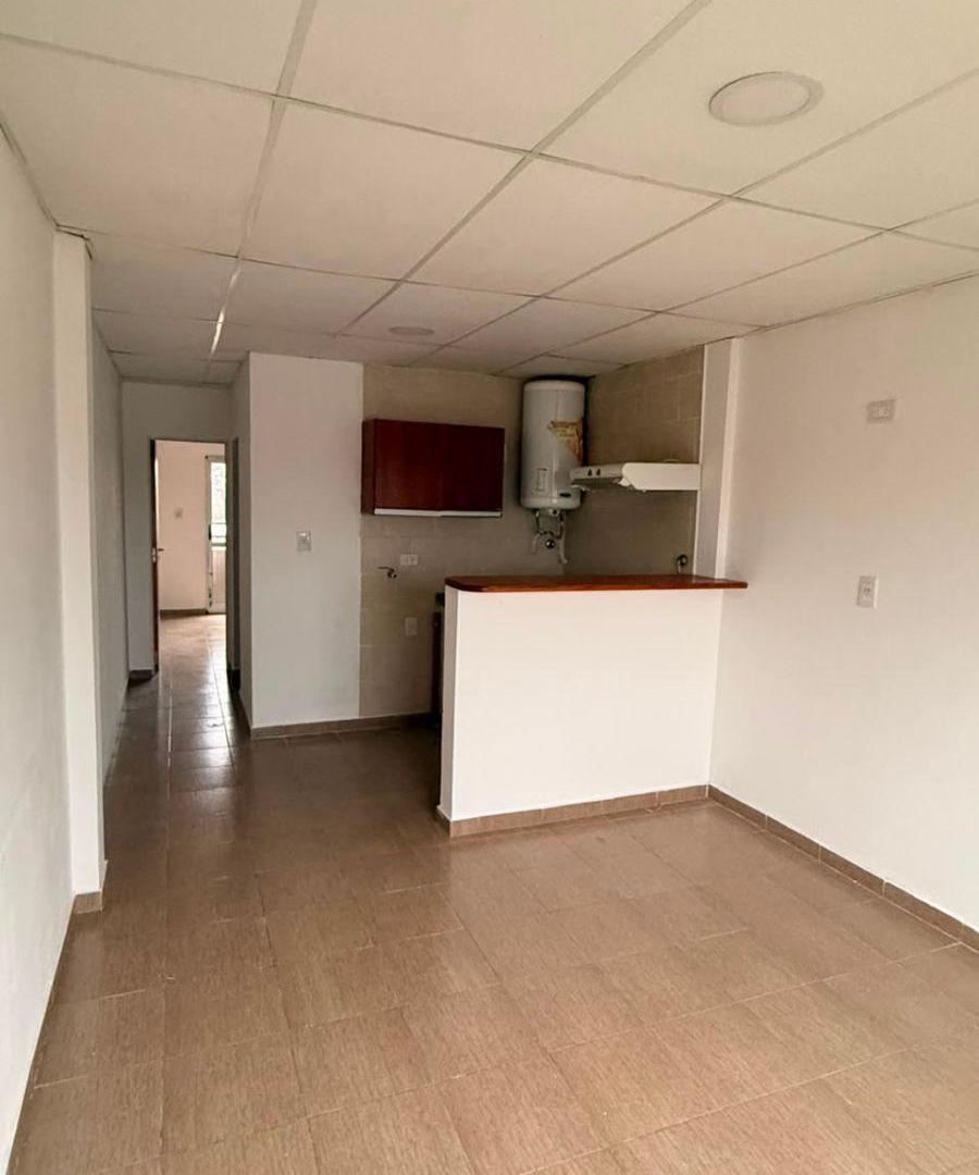 Foto de Departamento en alquiler de 1 dormitorio con cochera, imagen 2
