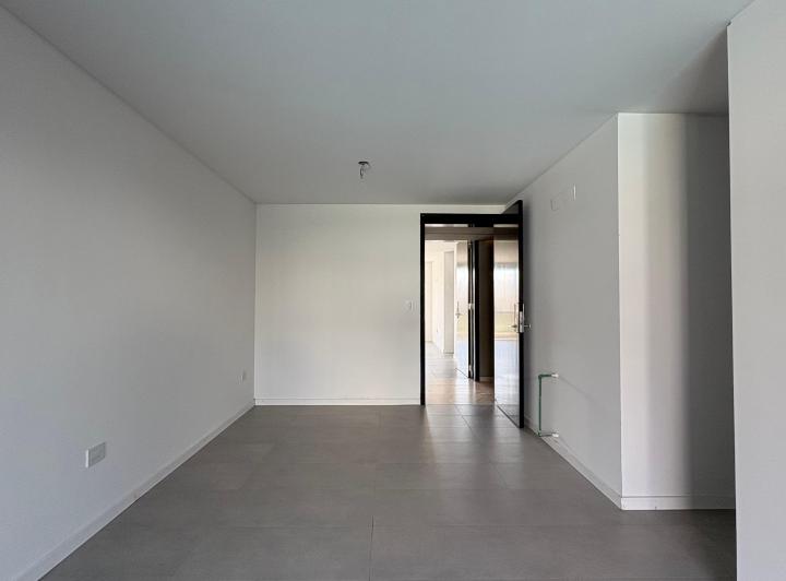 Departamento de 2 dormitorios en alquiler. Casonas de los Arcos. 1