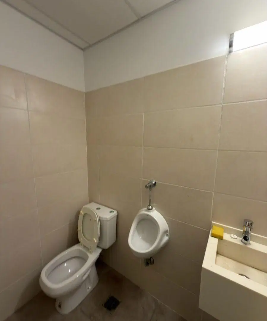 Local comercial en alquiler. Nueva Córdoba 8