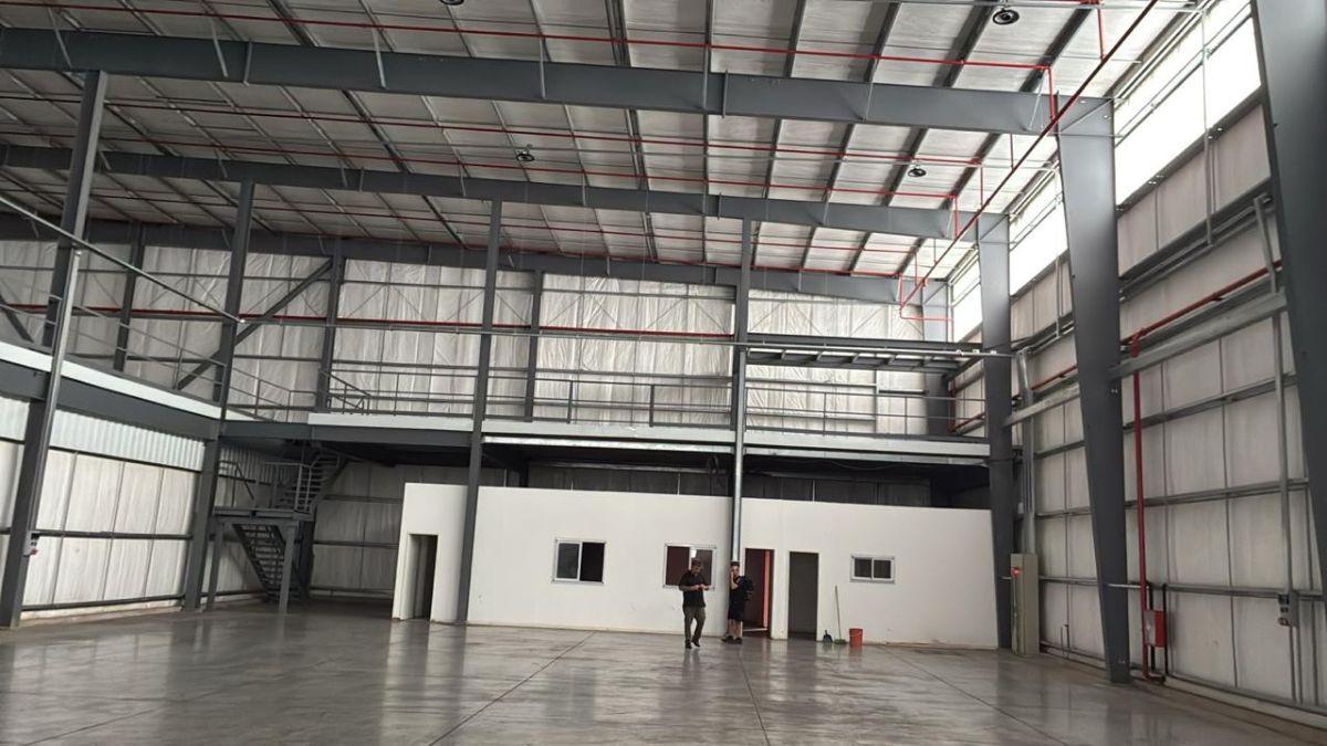 Foto de DEPOSITO-GALPON de 3200 m² en alquiler en POLO INDUSTRIAL NORLOG BENAVIDEZ, imagen 2