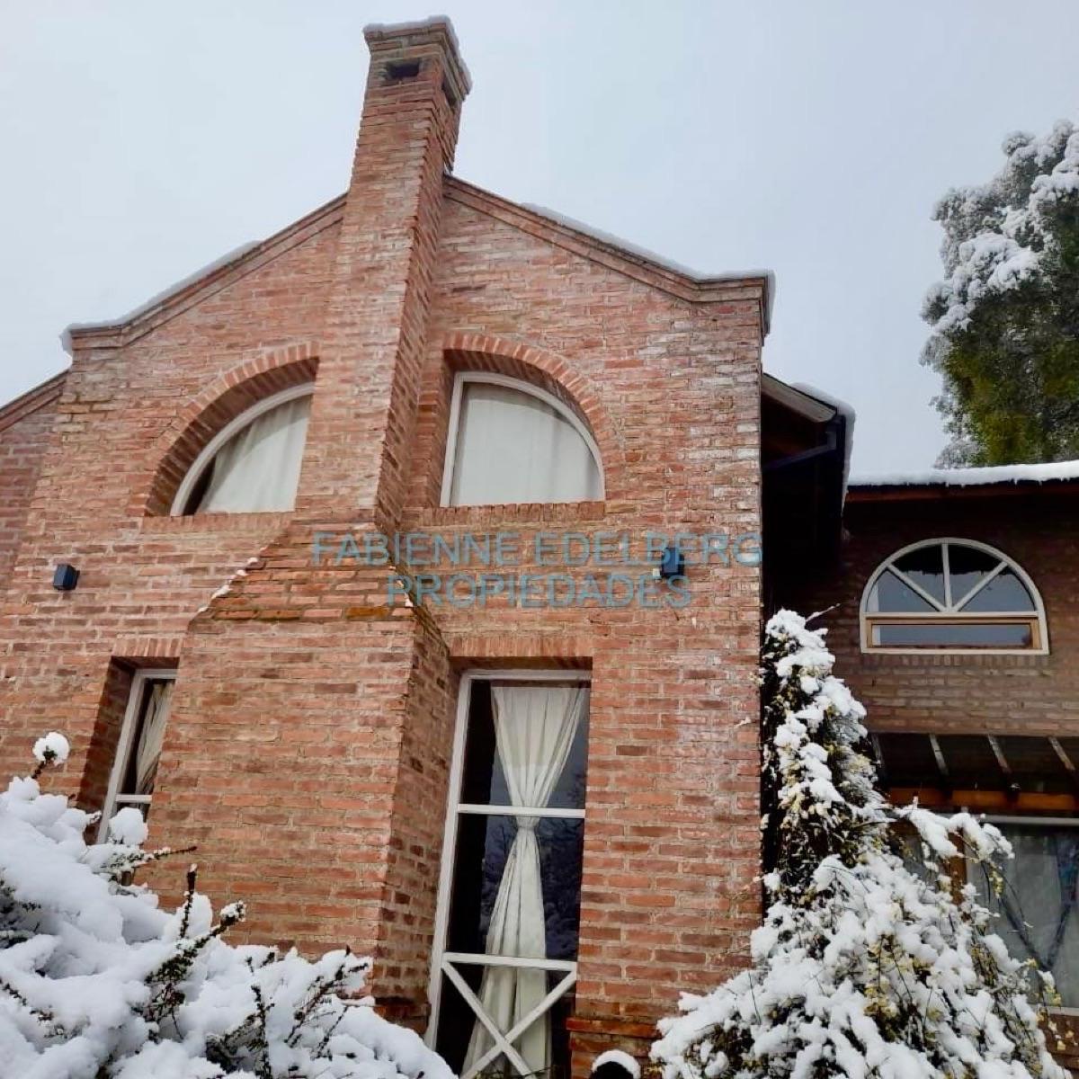 Venta Casa 5 Dorm. con Hermoso Entorno Altos de Chapelco - San Martin de Los Andes 2