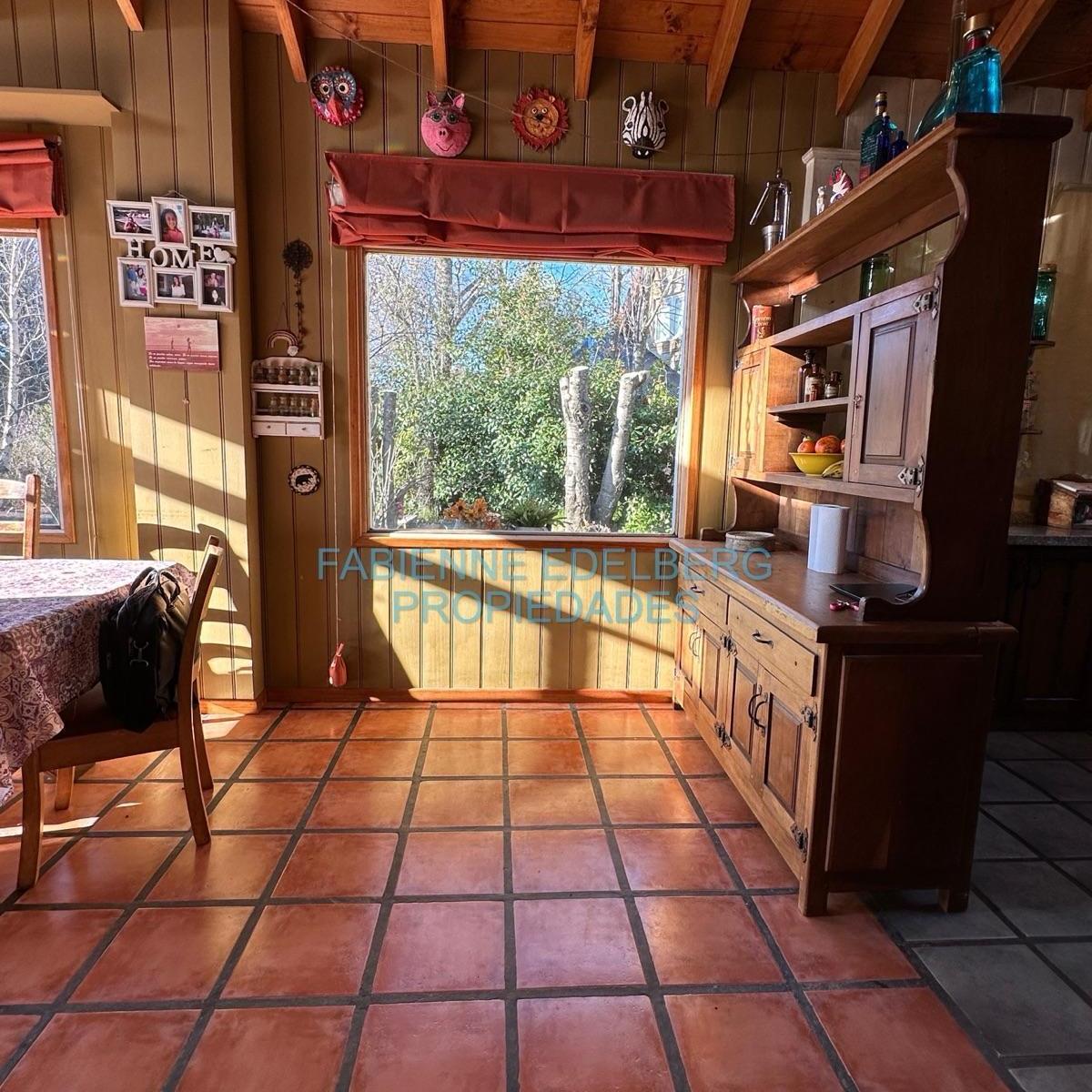 Venta Casa 5 Dorm. con Hermoso Entorno Altos de Chapelco - San Martin de Los Andes 4