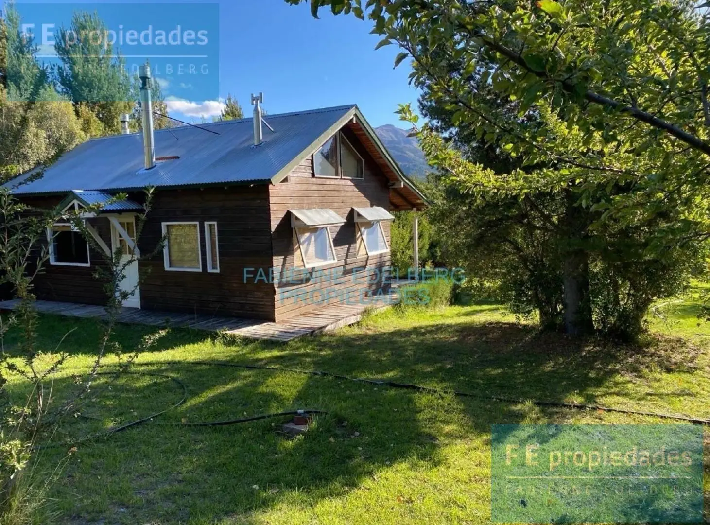 Cabaña de montaña en Meliquina sobre 2 lotes parquizados | 2000 m² - 4