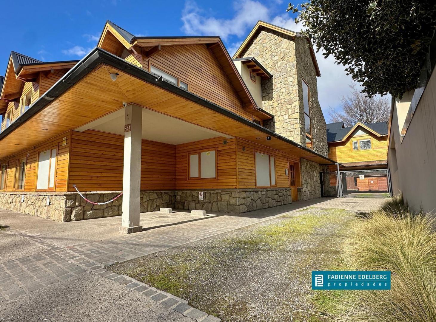 Venta departamento 3 ambientes | centro | cochera | pileta - San Martin de los Andes