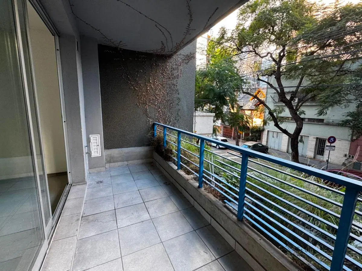 Hermoso departamento de dos ambientes en alquiler con balcon aterrazado! 5