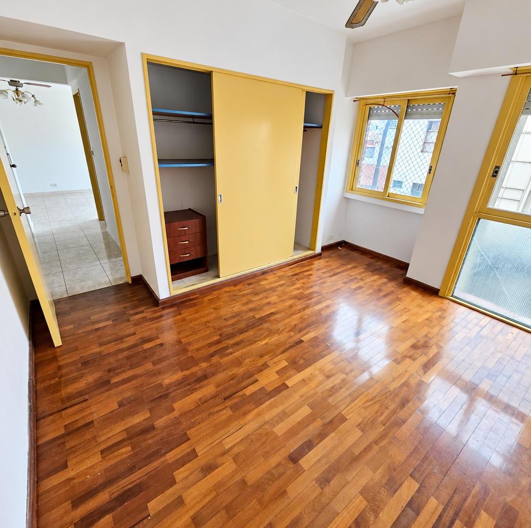 Foto de Impecable departamento 2 ambientes con balcon al frente, imagen 2