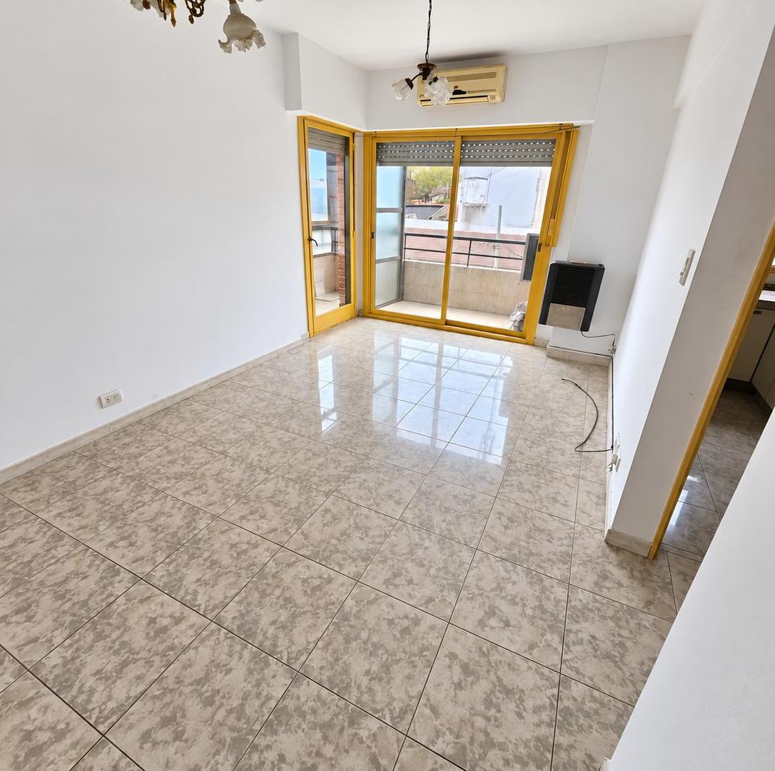 Foto de Impecable departamento 2 ambientes con balcon al frente, imagen 5