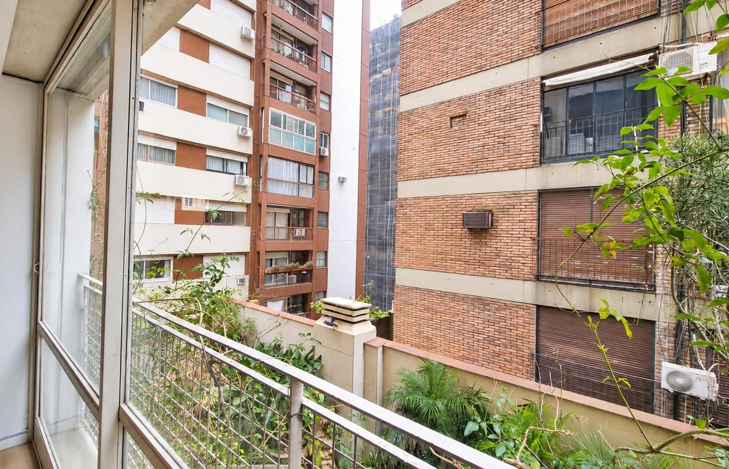Foto de Amplio monoambiente subdividido en excelente ubicacion, imagen 4
