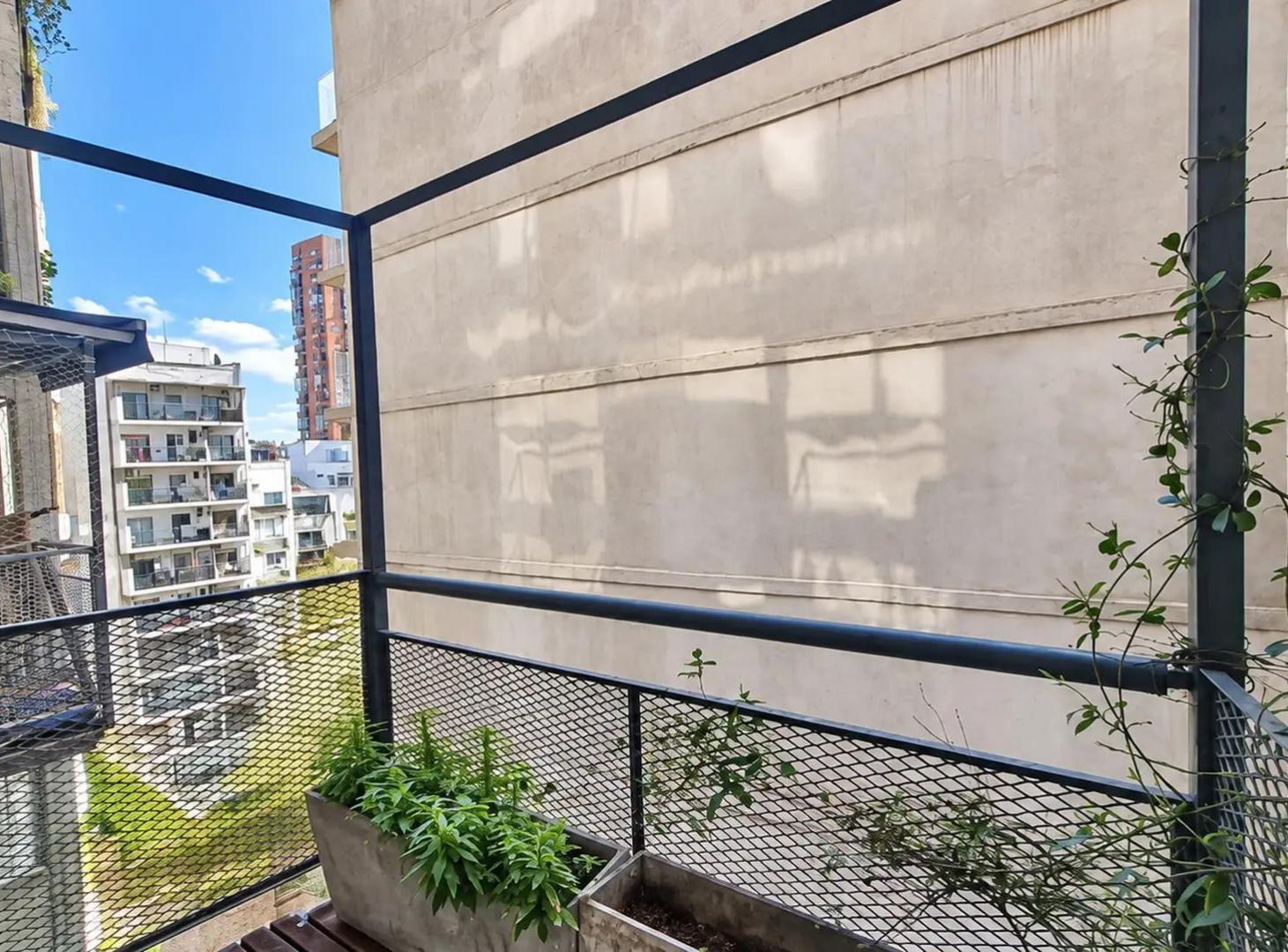 Foto de Amplio departamento 2 ambientes tipo duplex a mts del Polo, imagen 5