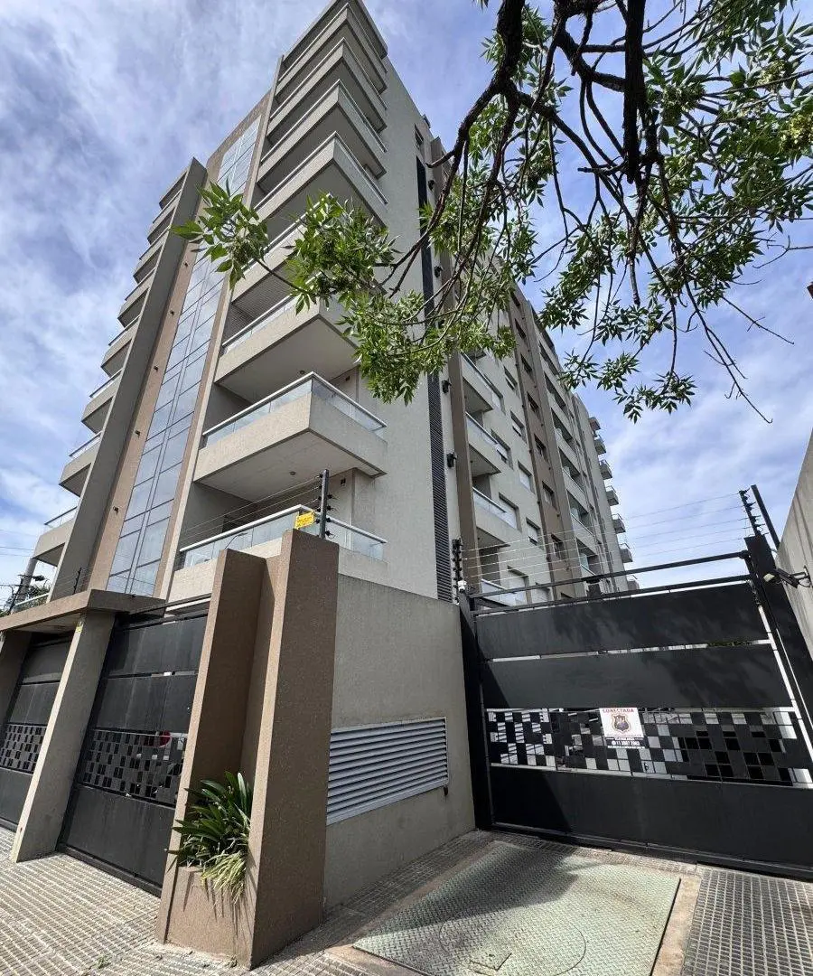 Departamento 2 ambientes - ituzaingo sur 4