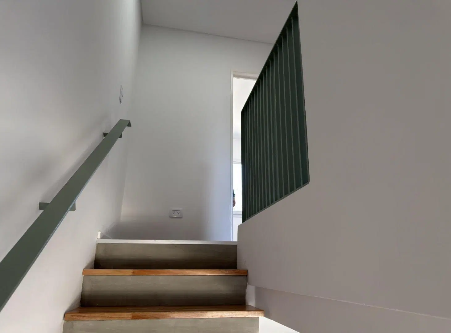 Duplex a estrenar 3 ambientes con cochera 4