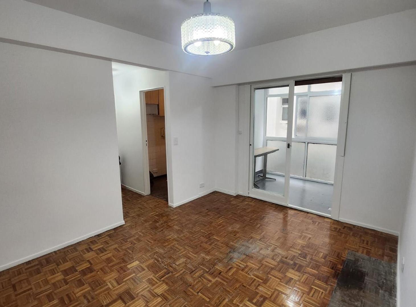 Venta dto 2 amb - 39 m2 - Pellegrini y Av Santa Fe
