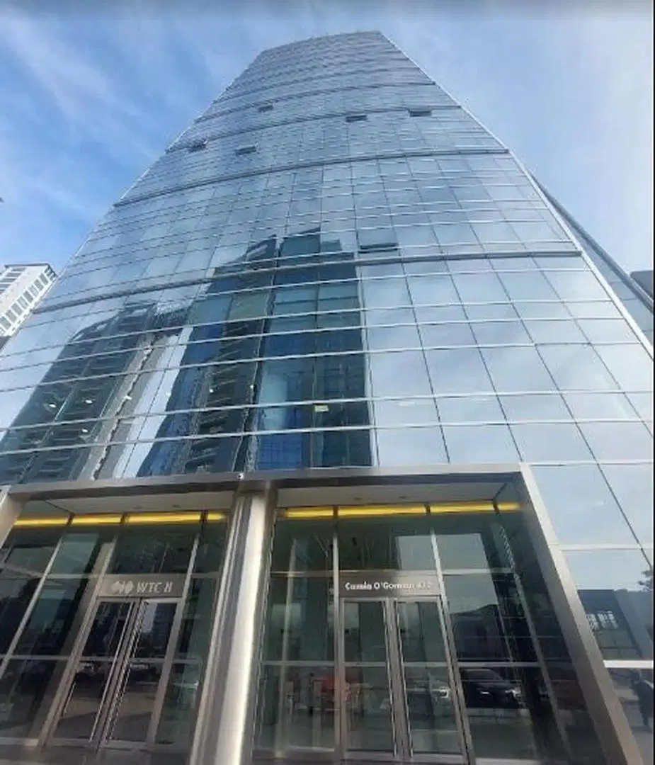 Oficina  de 213 m2 Impecable - WTC Puerto Madero 2