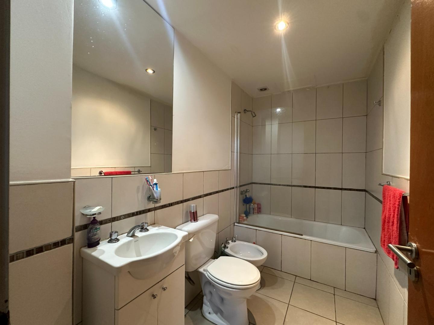 Foto de PH de 2 amb en Venta 41 m2 Totales - Vallejos 2600, imagen 3