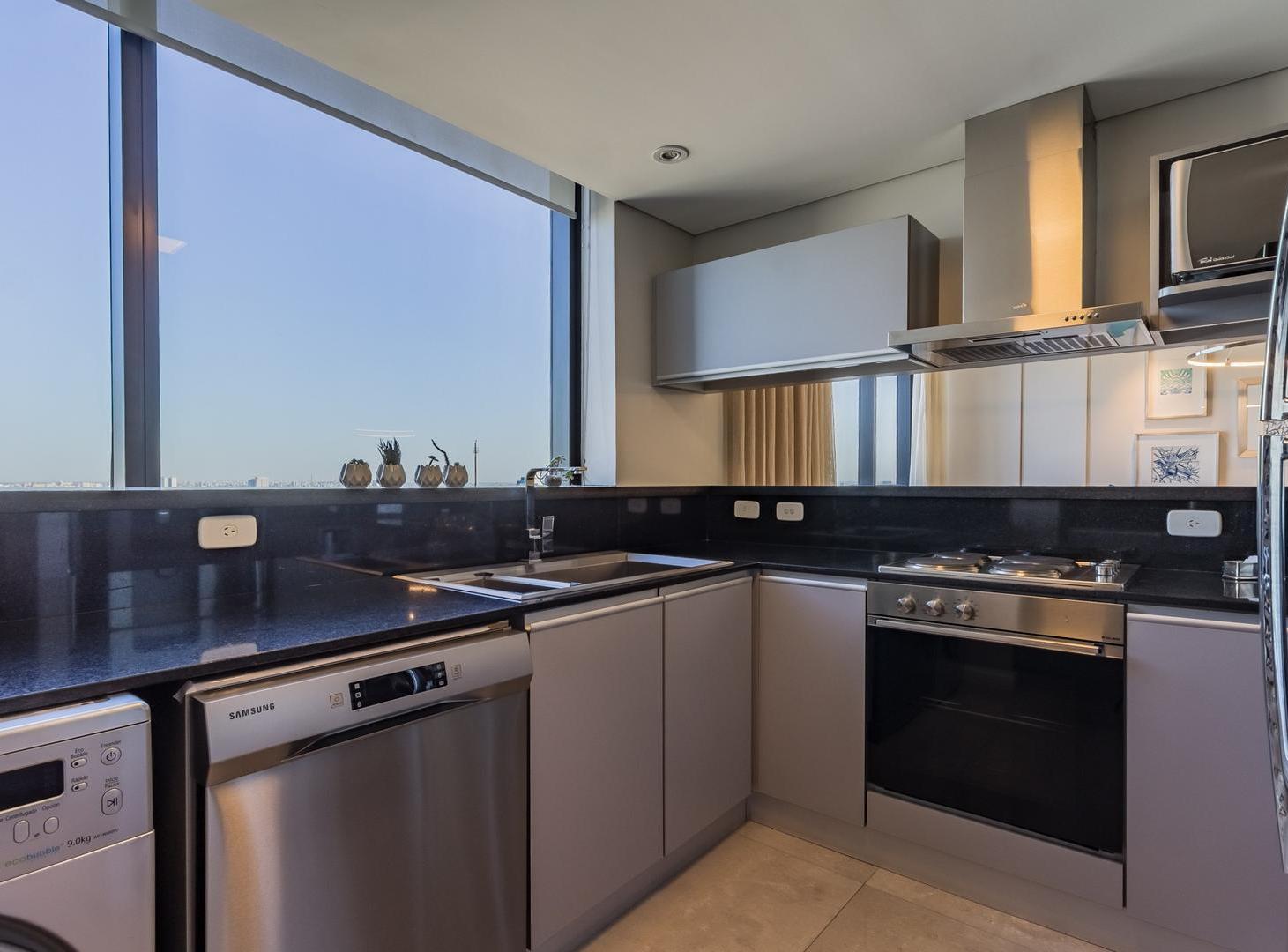 Foto de VENTA 3 AMB piso alto c/cochera-baulera Amenities-Pto Madero, imagen 4