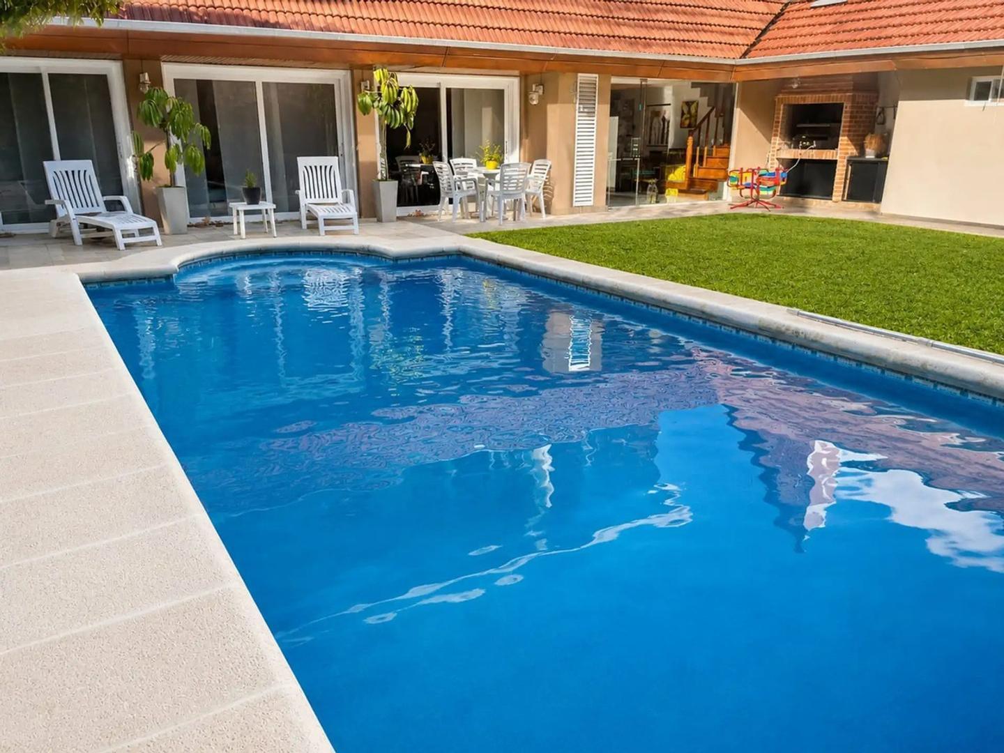 Foto de Alquiler Casa-Patio-Pileta-5 amb-sin expensas, imagen 1