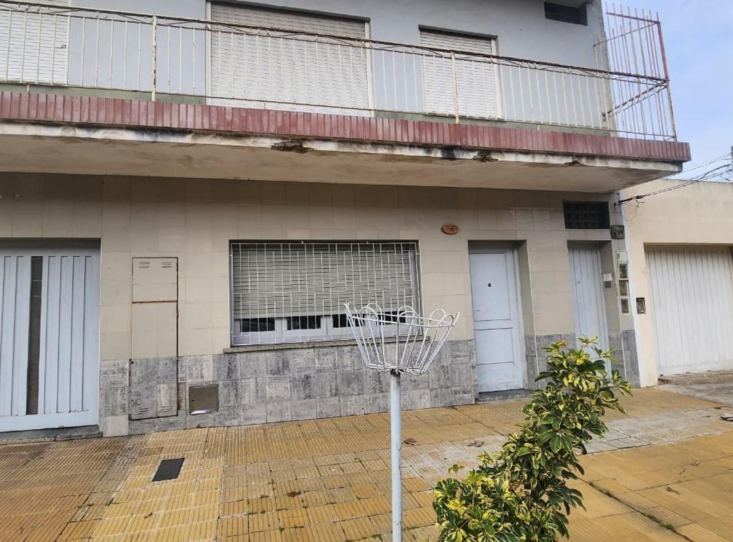 Foto de PH 4 ambientes EN ALQUILER - Lomas del Mirador, imagen 5